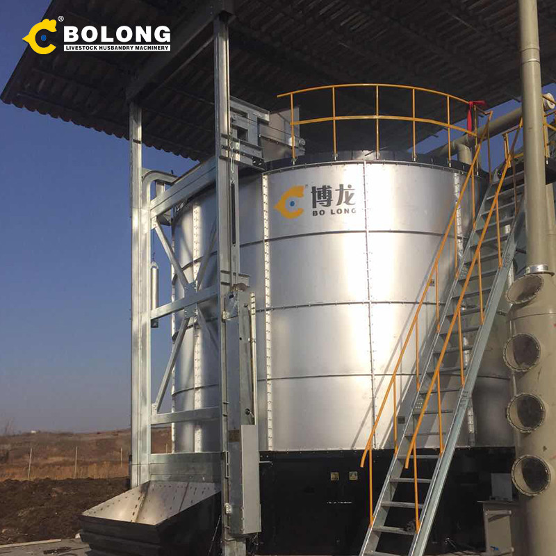 <h3>Mixing-Vessel Composting System at a Large Swine Finishing </h3>
